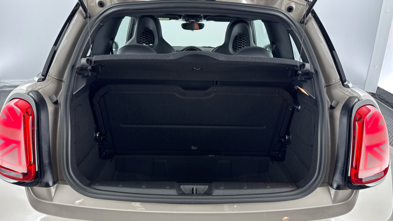 MINI Hatchback 2.0 Cooper S Sport 3dr Auto Petrol Hatchback